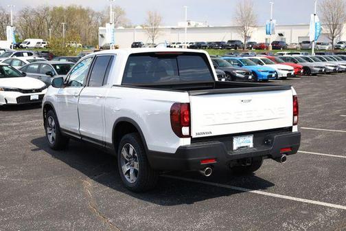 Platinum White 2026 Honda Ridgeline RTL
