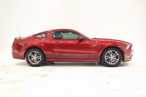2014 Ford Mustang V6 Premium