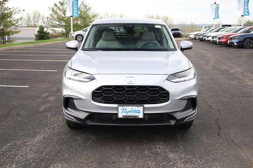 Silver Metallic 2026 Honda HR-V LX