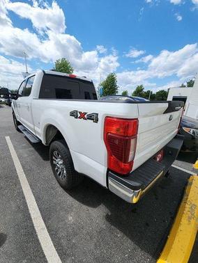 Oxford White 2021 Ford F-250 Lariat