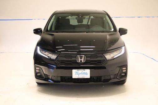 Crystal Black Pearl 2025 Honda Odyssey EX-L
