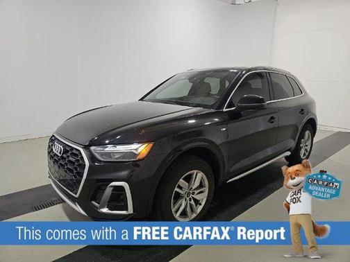 Black Metallic 2022 Audi Q5 45 S line Premium