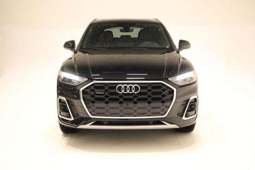 Black Metallic 2022 Audi Q5 45 S line Premium