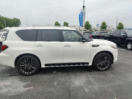 2024 INFINITI QX80 PREMIUM SELECT AWD