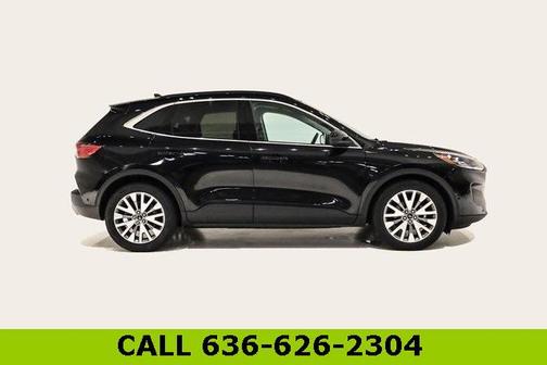 2021 Ford Escape Titanium