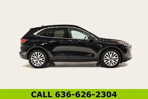 2021 Ford Escape Titanium