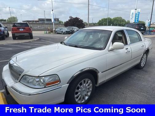 2007 Lincoln Town Car Signature