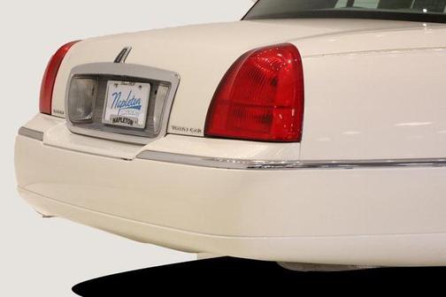 2007 Lincoln Town Car Signature