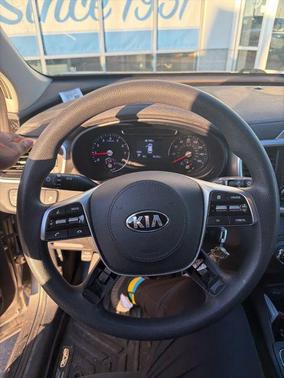 2019 Kia Sorento L