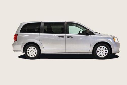 2020 Dodge Grand Caravan SE