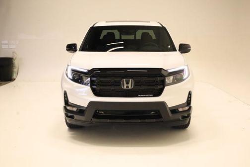 Platinum White Pearl 2026 Honda Ridgeline Black