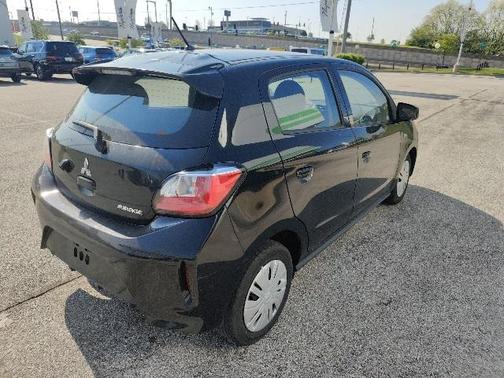 2022 Mitsubishi Mirage ES