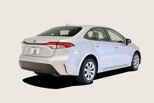 2025 Toyota Corolla Hybrid SE