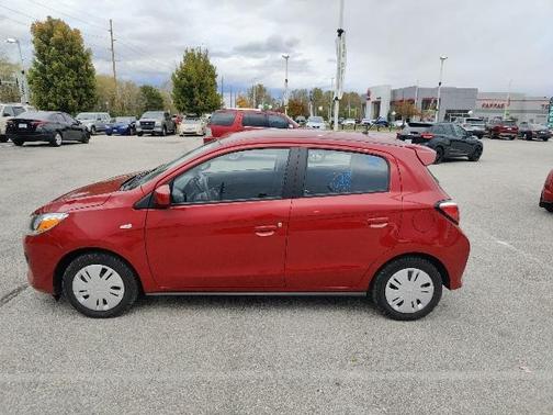 2024 Mitsubishi Mirage ES