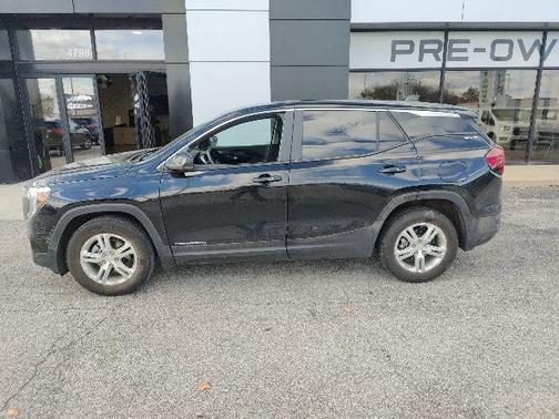 2024 GMC Terrain SLE