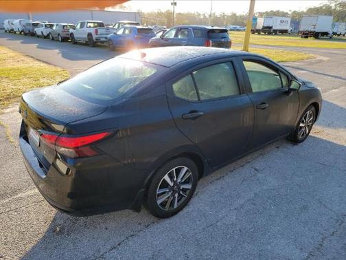 Super Black Metallic 2024 Nissan Versa 1.6 S