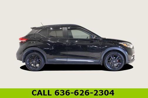 2020 Nissan Kicks SR