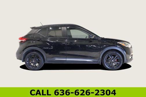 2020 Nissan Kicks SR