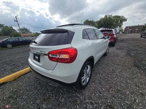 2017 Mercedes-Benz GLA 250 4MATIC