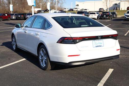 2025 Honda Accord LX 1.5T