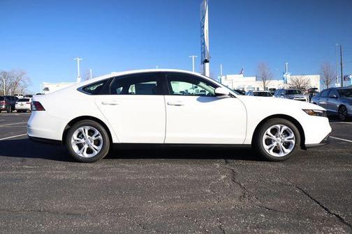 2025 Honda Accord LX 1.5T