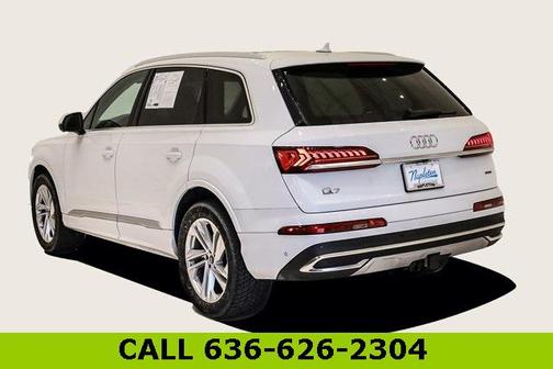 2022 Audi Q7 55 Premium Plus