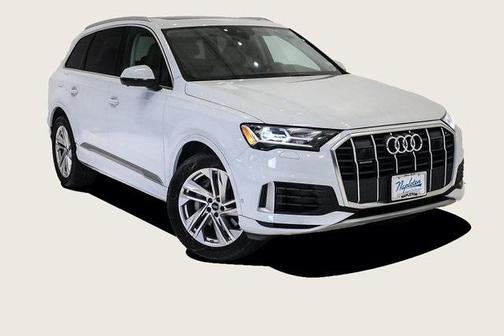 2022 Audi Q7 55 Premium Plus