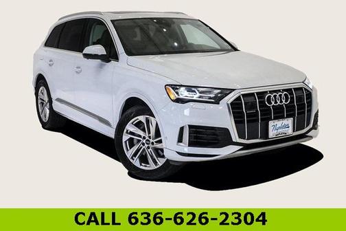2022 Audi Q7 55 Premium Plus