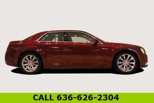 2019 Chrysler 300 Touring