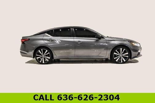 2022 Nissan Altima SR FWD