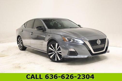 2022 Nissan Altima SR FWD