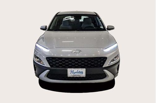 2022 Hyundai KONA SE
