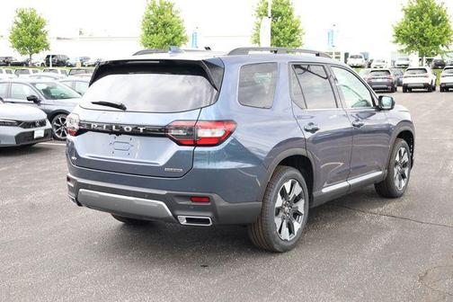 Smoke Blue Pearl 2026 Honda Pilot Touring 8-Passenger