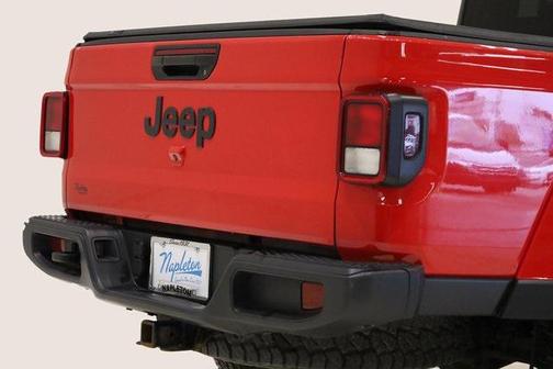 2021 Jeep Gladiator Willys 4x4