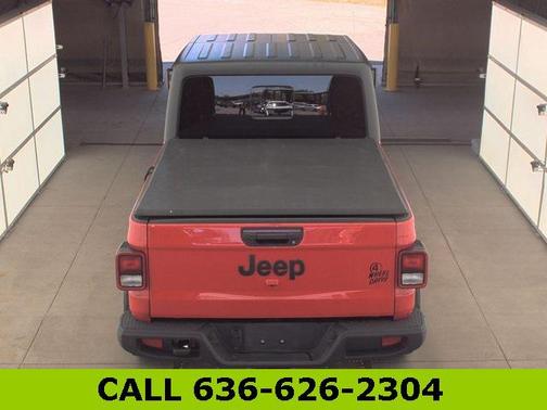 2021 Jeep Gladiator Willys 4x4