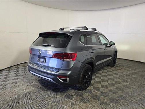 Platinum Gray Metallic 2023 Volkswagen Taos 1.5T SE