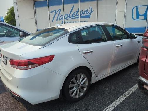 2018 Kia Optima LX