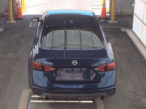 2020 Nissan Altima SR FWD
