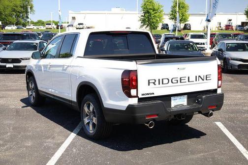 Platinum White Pearl 2026 Honda Ridgeline RTL