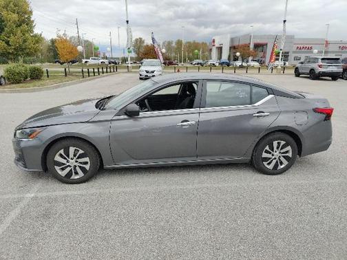 2024 Nissan Altima S FWD