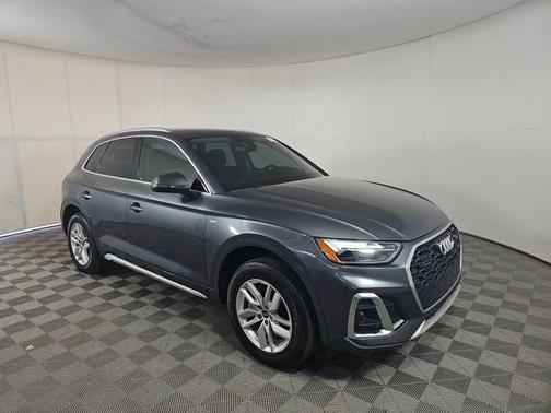 2023 Audi Q5 45 S line Premium