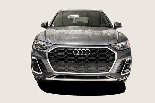 2023 Audi Q5 45 S line Premium
