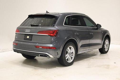 2023 Audi Q5 45 S line Premium