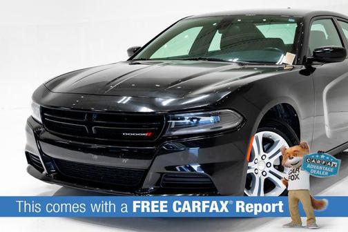 Pitch Black Clearcoat 2023 Dodge Charger SXT