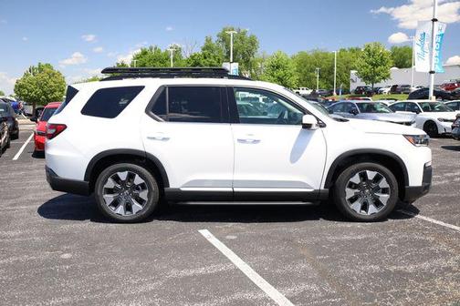 Platinum White Pearl 2026 Honda Pilot Elite