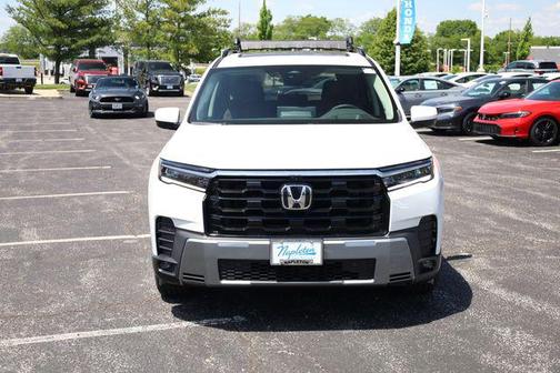 Platinum White Pearl 2026 Honda Pilot Elite