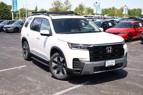 Platinum White Pearl 2026 Honda Pilot Elite