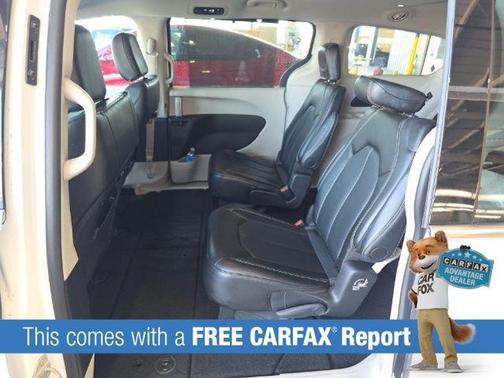 Bright White Clearcoat 2024 Chrysler Pacifica Touring L