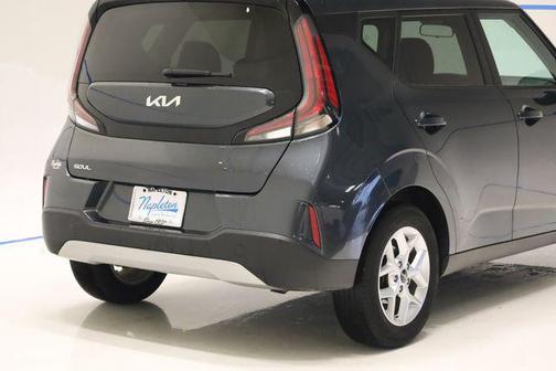 Gray 2025 Kia Soul LX