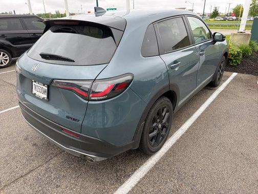 Nordic Forest Pearl 2024 Honda HR-V AWD Sport